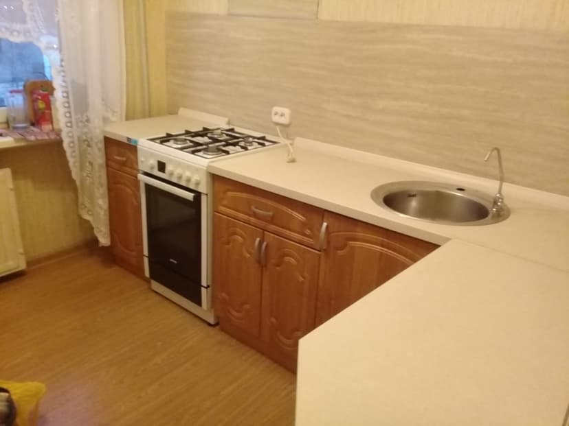 Замена столешницы Пражская 3