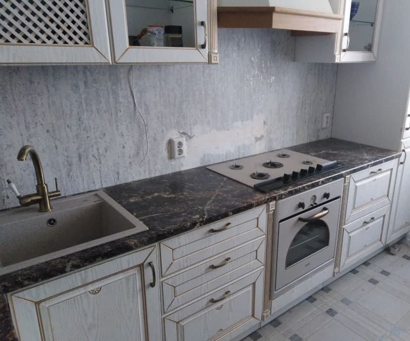 Установка столешницы из ЛДСП в Ленинградской обл., пос. Токсово