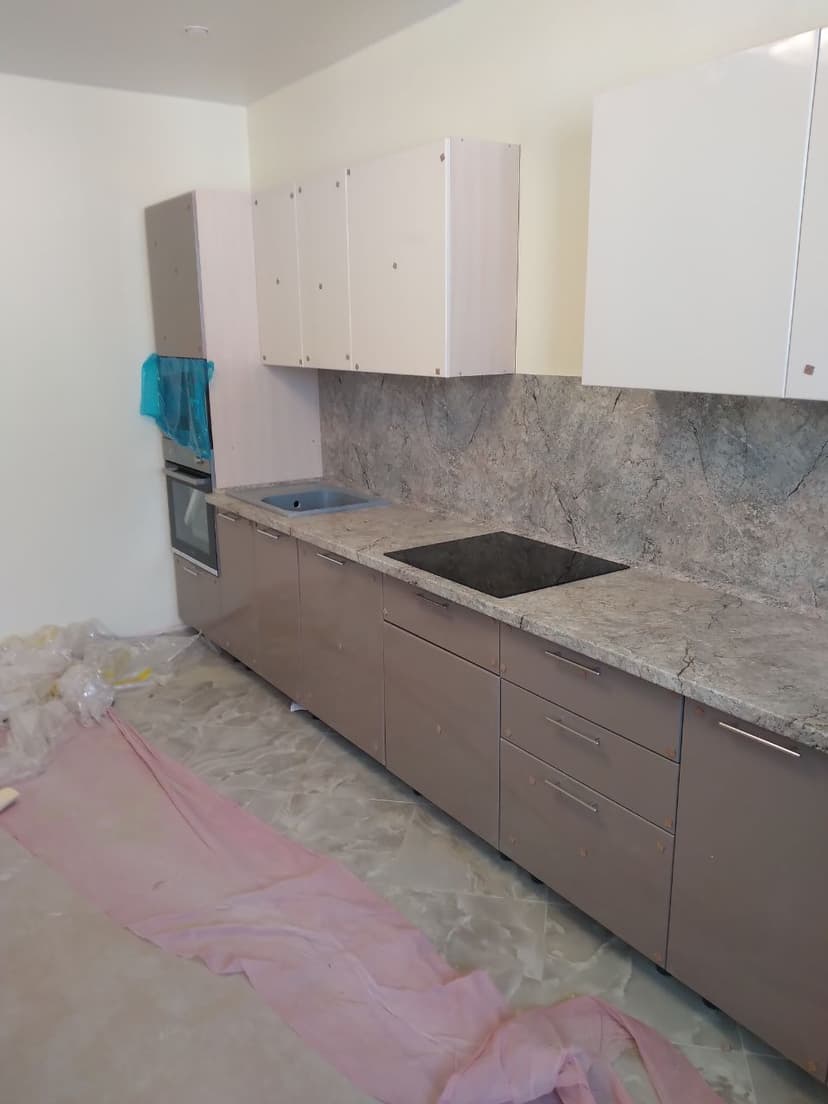 Установка столешницы из ЛДСП в Ленинградской обл., поселок Тельмана