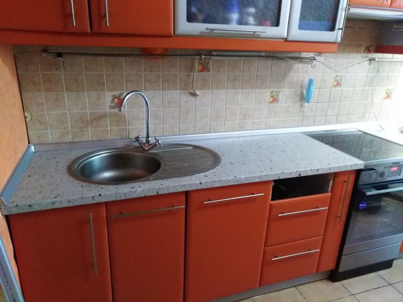 Замена столешницы из ЛДСП в Санкт-Петербурге, на пр. Авиаконструкторов