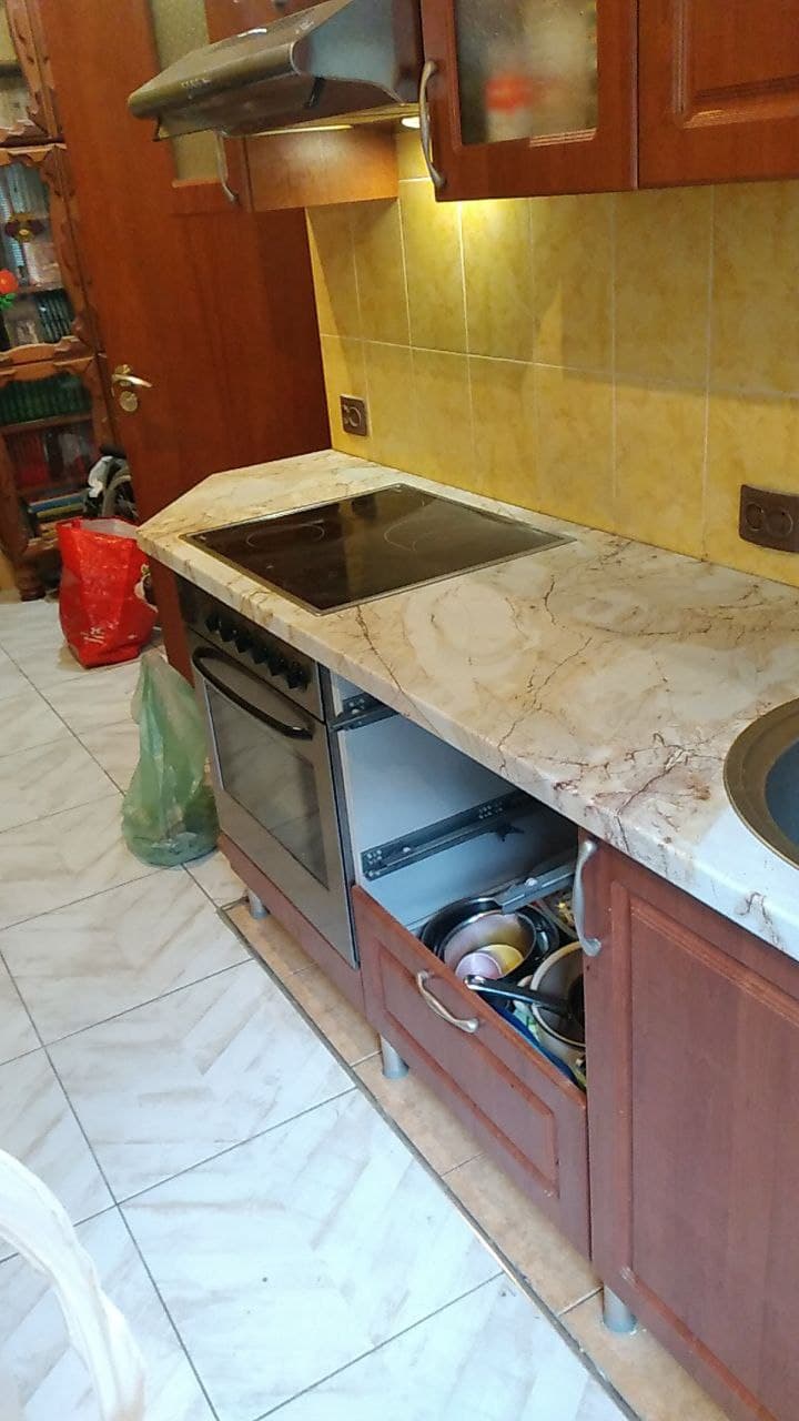 Замена столешницы из ЛДСП в Санкт-Петербурге, ул. Подольская